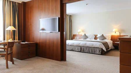Le Royal Hotel